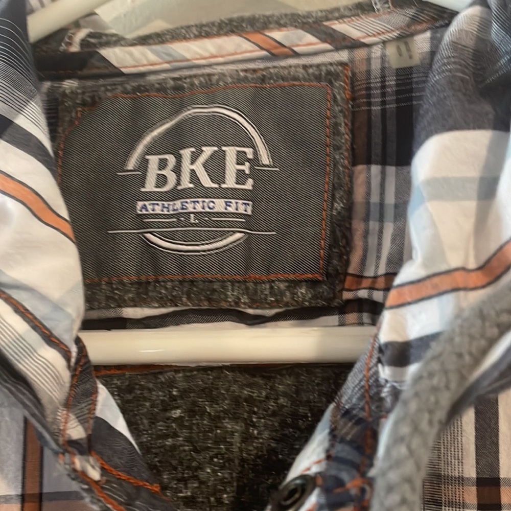 Men's button down - Picture 2 of 4